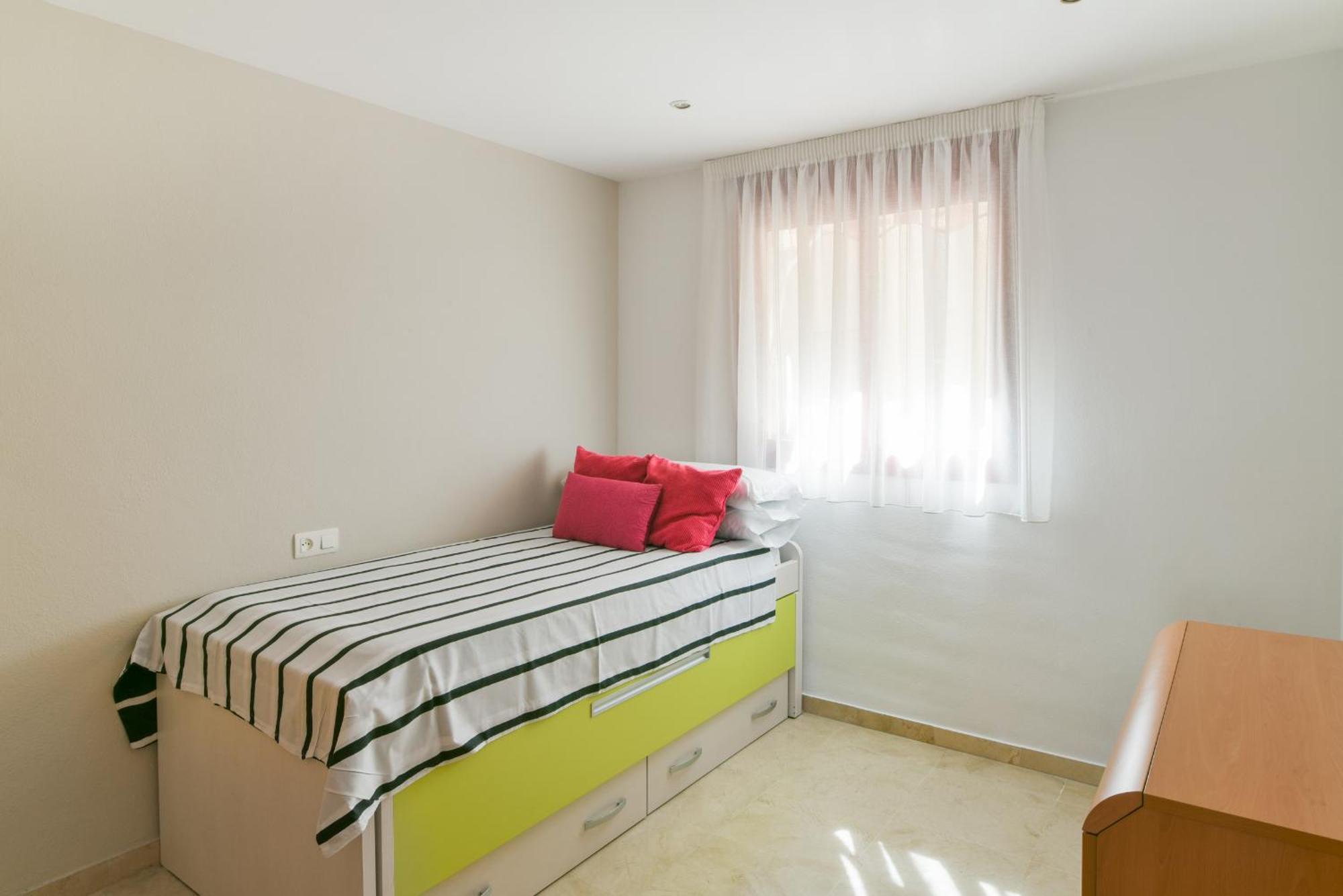 Malaga Estacion Ave Playa Apartment Екстериор снимка